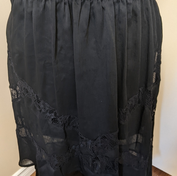 Asymmetric Lace Insert Skirt - Picture 2 of 5
